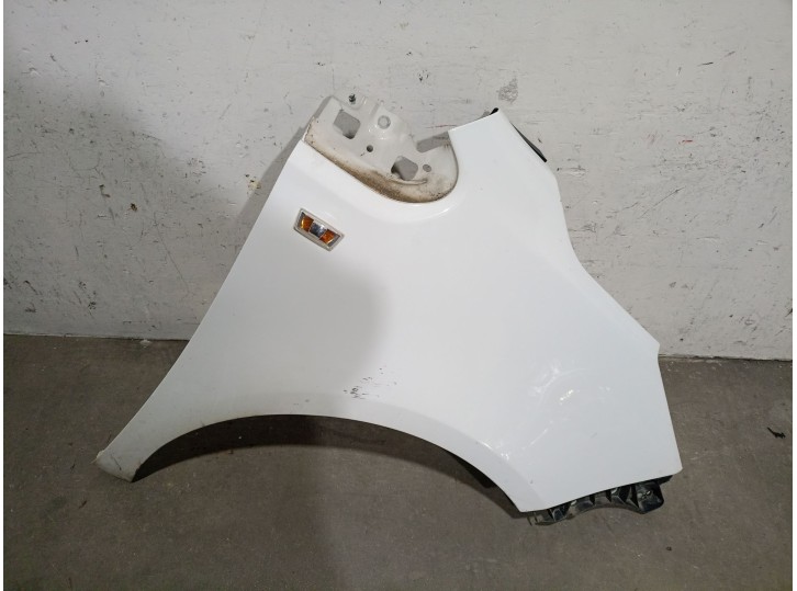 Recambio de aleta delantera derecha para opel meriva b 1.3 16v cdti referencia OEM IAM 1100004 1100004 