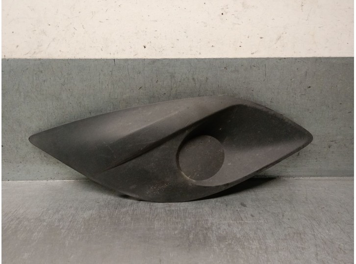 Recambio de molduras delanteras para opel meriva b 1.3 16v cdti referencia OEM IAM 13267749 1400819 