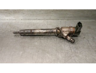 Recambio de inyector para volvo s60 berlina d5 referencia OEM IAM 8658351 0445110078 BOSCH