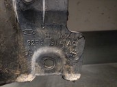 Recambio de paso rueda delantero derecho para ford fiesta berl./courier 1.8 diesel referencia OEM IAM 92FG16114AC 6894211 