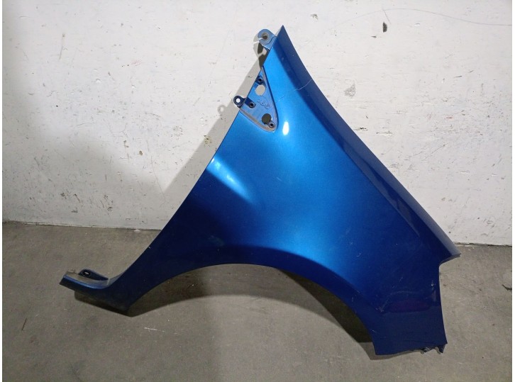 Recambio de aleta delantera derecha para renault clio iii 1.5 dci diesel referencia OEM IAM 7701476103 7701476103 