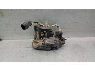 Recambio de cerradura puerta trasera derecha para kia cerato 2.0 turbodiesel cat referencia OEM IAM 814202F010 814202F010 