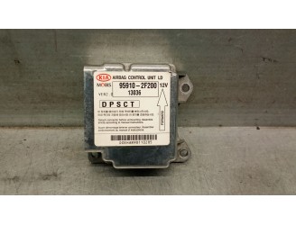 Recambio de centralita airbag para kia cerato 2.0 turbodiesel cat referencia OEM IAM 959102F200  