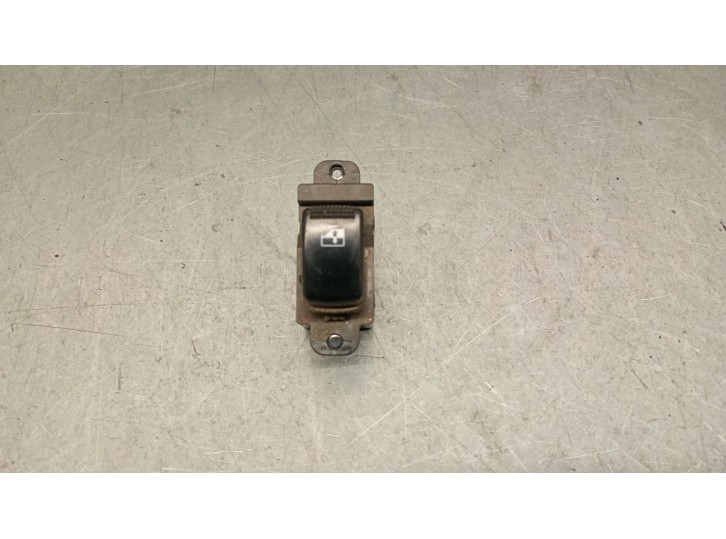 Recambio de mando elevalunas trasero izquierdo para kia cerato 2.0 turbodiesel cat referencia OEM IAM 935802F000GW 935802F000GW 