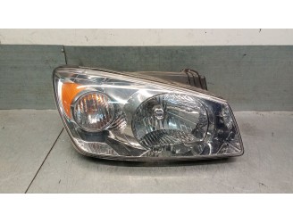 Recambio de faro derecho para kia cerato 2.0 turbodiesel cat referencia OEM IAM 921022F220 921022F220 