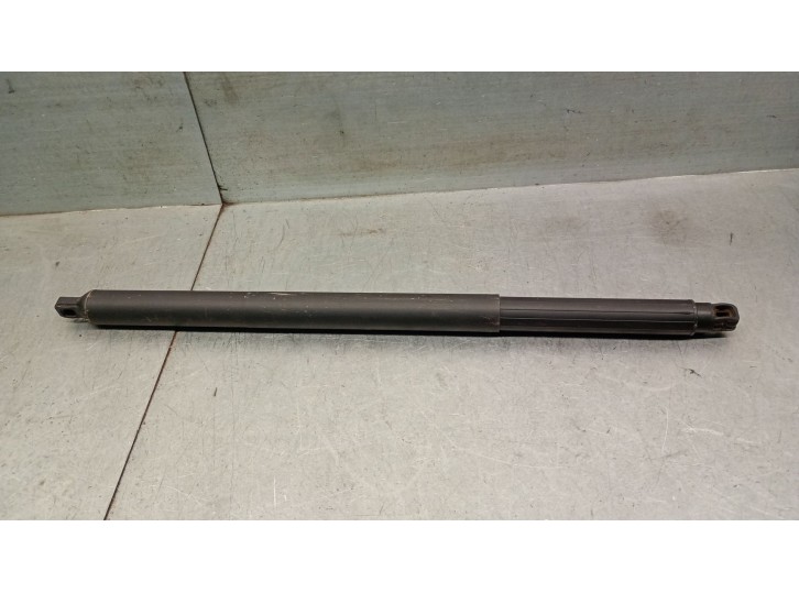 Recambio de amortiguadores maletero / porton para hyundai kona furgoneta/suv (os, ose, osi) ev referencia OEM IAM 81841BE100 