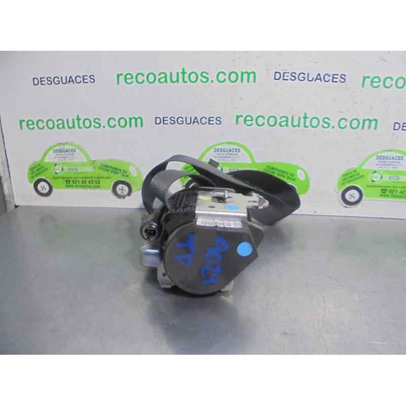 Recambio de cinturon seguridad trasero derecho para renault scenic ii grand luxe privilege referencia OEM IAM 8200650243 