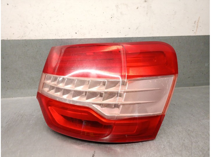 Replacement rear right tail light for Citroën C5 Berlina 2.0 HDI FAP OEM IAM reference 6350EW 6350EW 