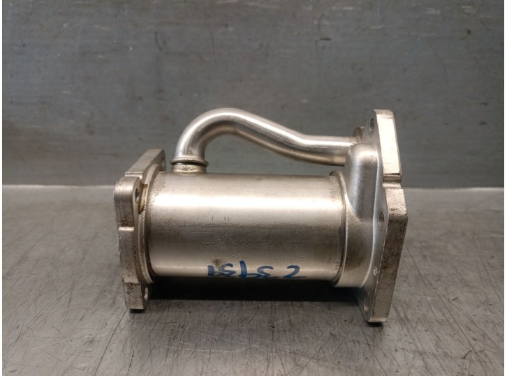 Recambio de enfriador egr para renault scenic ii dci diesel referencia OEM IAM 8200729079 147350718R 