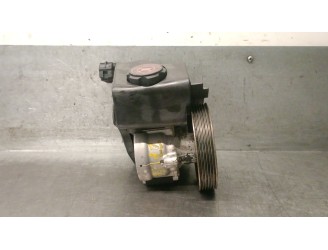 Recambio de bomba servodireccion para peugeot 206 berlina 1.4 hdi referencia OEM IAM 9639726780 4007LK 