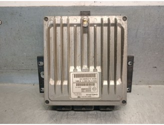 Recambio de centralita motor uce para renault clio iii 1.5 dci diesel referencia OEM IAM 8200911560  DELPHI