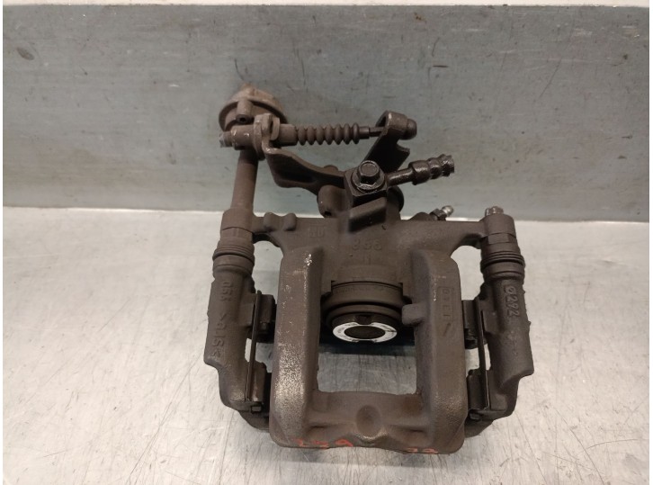 Replacement rear right brake caliper for Opel Astra J lim. 1.7 16V CDTi OEM IAM reference 542111 542111 