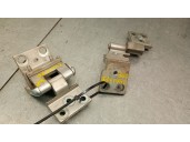 Recambio de bisagra porton para citroën berlingo 2.0 hdi cat (rhy / dw10td) referencia OEM IAM 871770 871770 