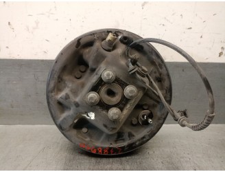 Recambio de mangueta trasera derecha para renault clio iii 1.5 dci diesel referencia OEM IAM 8200689730 8200689730 