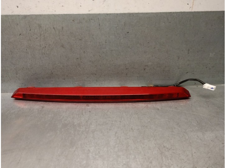 Recambio de luz central de freno para hyundai ioniq (ae) 1.6 gdi hybrid referencia OEM IAM 92700G2000 92700G2000 