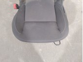 Recambio de asiento delantero izquierdo para renault clio iii 1.5 dci diesel referencia OEM IAM K9YM768  