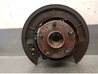 Recambio de mangueta trasera izquierda para toyota corolla verso (r1) 2.2 turbodiesel cat referencia OEM IAM 424500F010 424500F0