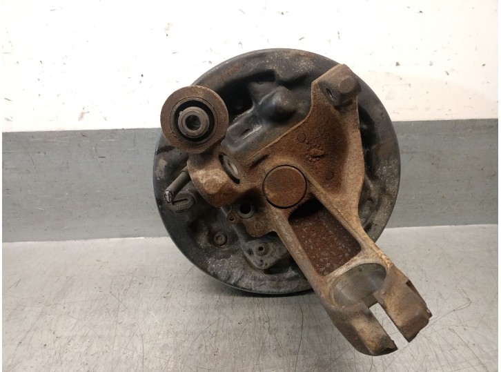 Recambio de mangueta trasera izquierda para ford mondeo berlina 2.0 16v cat referencia OEM IAM 1110952 1110952 