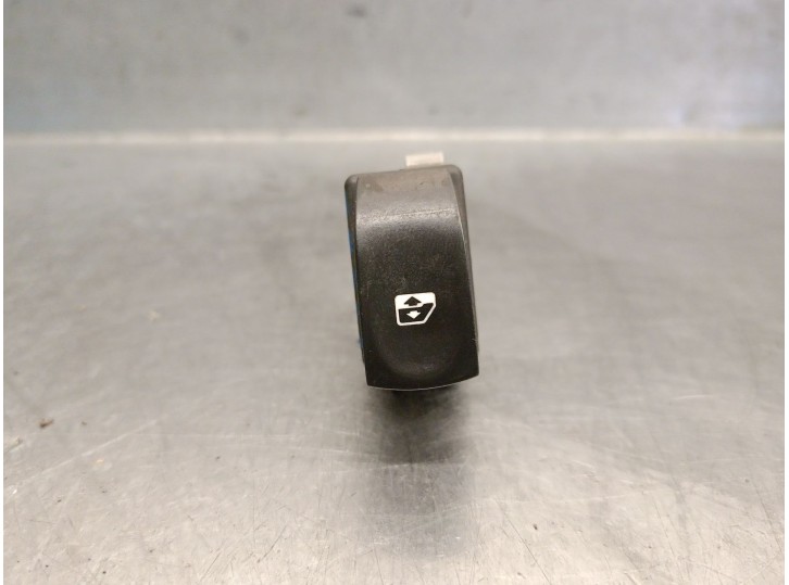 Recambio de mando elevalunas delantero derecho para renault clio iii 1.5 dci diesel referencia OEM IAM 8200108266 8200108266 