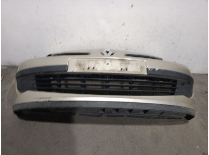 Recambio de paragolpes delantero para renault clio iii 1.5 dci diesel cat referencia OEM IAM 7701208681 7701208681 