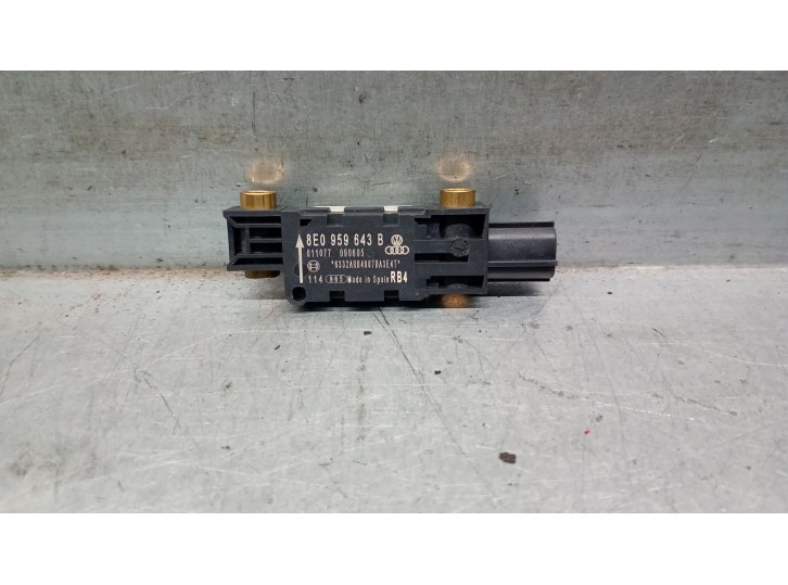Recambio de sensor impacto para audi a4 berlina (8ec) 2.0 tdi referencia OEM IAM 8E0959643B 