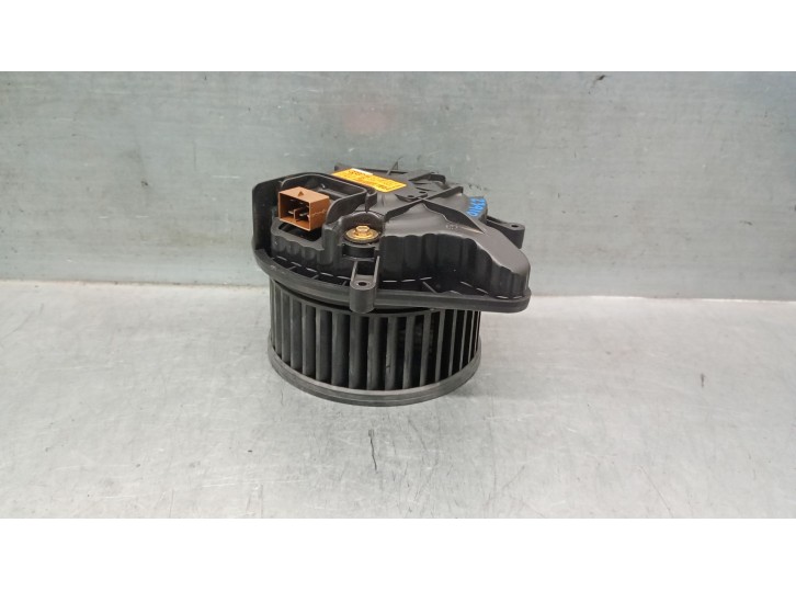 Recambio de motor calefaccion para audi a4 berlina (8ec) 2.0 tdi referencia OEM IAM 8E1820021E 8E1820021E 