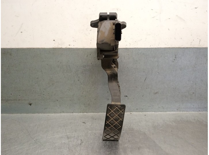 Recambio de potenciometro pedal para seat ibiza iv sc (6j1, 6p5) 1.4 tdi referencia OEM IAM 6C1721503B 6C1721503B 