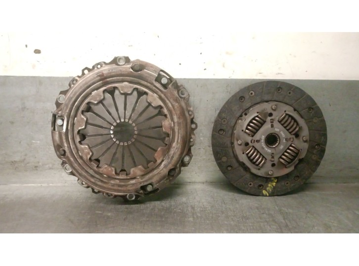 Replacement clutch kit for Citroën C3 1.4 HDi SX Plus OEM IAM reference 2004Y5 2004Y5 
