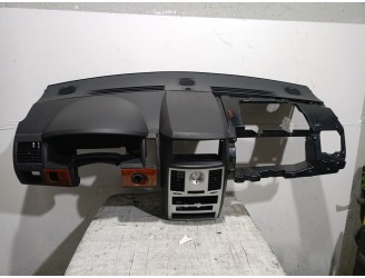 Recambio de salpicadero para chrysler grand voyager v (rt) 2.8 crd referencia OEM IAM 68029743AA 68029743AA 
