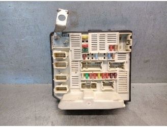 Recambio de caja reles / fusibles para renault megane ii berlina 5p 1.6 16v referencia OEM IAM 8200481866 