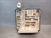 Recambio de caja reles / fusibles para renault megane ii berlina 5p 1.6 16v referencia OEM IAM 8200481866  