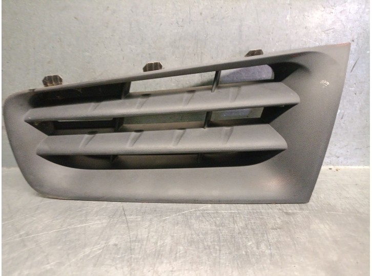 Recambio de rejilla paragolpes izquierda para renault megane ii berlina 5p 1.6 16v referencia OEM IAM 8200412381 8200412381 