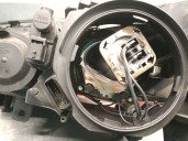 Recambio de faro derecho para renault megane ii berlina 5p 1.6 16v referencia OEM IAM 8200412742E  89312740 VALEO