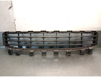 Recambio de rejilla paragolpes delantero para renault megane ii berlina 5p 1.6 16v referencia OEM IAM 8200412379  