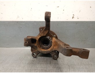 Recambio de mangueta delantera izquierda para renault clio iii 1.5 dci diesel referencia OEM IAM K9KM768 