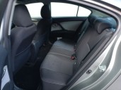 toyota avensis sedán (_t27_) del año 2015