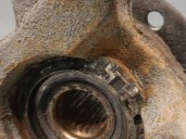 Recambio de mangueta delantera izquierda para renault clio iii 1.5 dci diesel cat referencia OEM IAM 8200345944 8200345944 