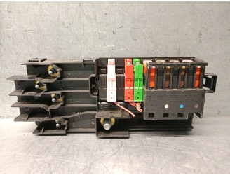 Recambio de caja reles / fusibles para mercedes-benz clase m (w164) ml 280 cdi 4-matic (164.120) referencia OEM IAM 2115452601 2