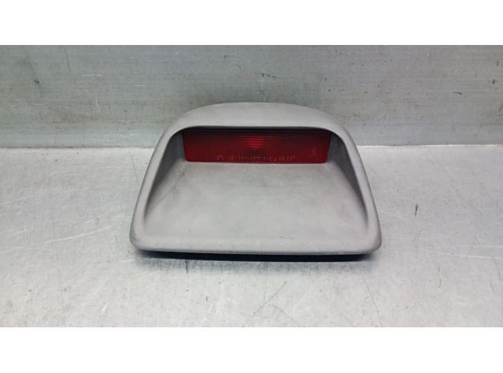 Recambio de luz central de freno para mazda 626 berlina (gf) 2.0 turbodiesel referencia OEM IAM GE5A51580D65 GE5A51580D65 