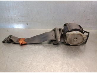 Recambio de cinturon seguridad delantero izquierdo para mazda 626 berlina (gf) 2.0 turbodiesel referencia OEM IAM GE5A57620A02 G