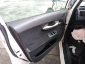 toyota auris del año 2012