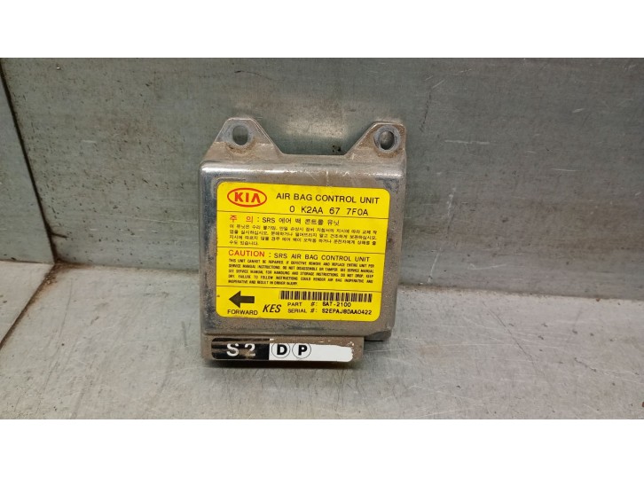 Recambio de centralita airbag para kia shuma i (fb) 1.5 i 16v referencia OEM IAM 0K2AA677F0A  