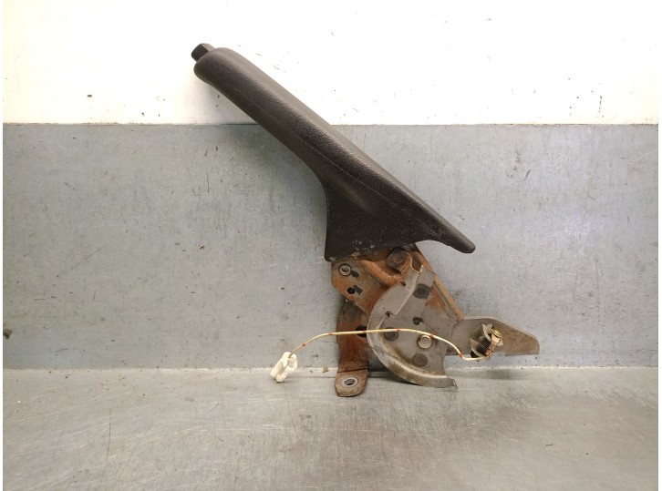 Recambio de palanca freno de mano para mazda 626 berlina (gf) 2.0 turbodiesel referencia OEM IAM GE4T44010B GE4T44010B 