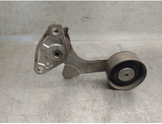 Recambio de tensor correa auxiliar para hyundai ioniq (ae) 1.6 gdi hybrid referencia OEM IAM 2528103HA0 2528103HA0 