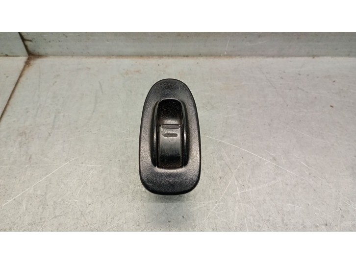 Recambio de mando elevalunas trasero izquierdo para kia shuma i (fb) 1.5 i 16v referencia OEM IAM BF 