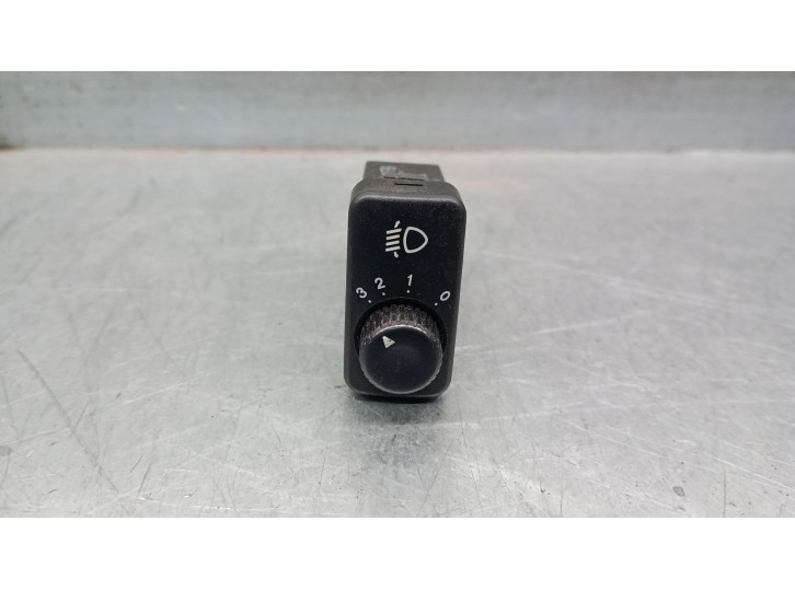 Recambio de mando luces salpicadero para kia shuma i (fb) 1.5 i 16v referencia OEM IAM BF 