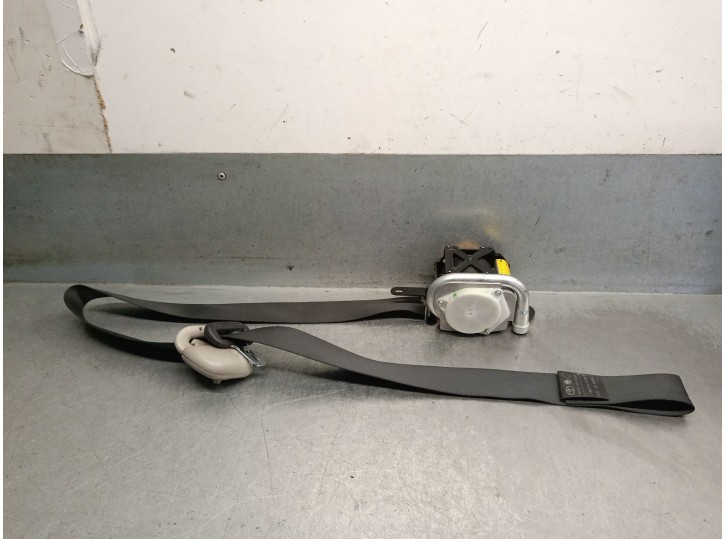 Recambio de cinturon seguridad delantero derecho para toyota corolla (_e12_) 1.4 d (nde120_) referencia OEM IAM 7321002291C0 732