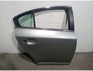 Recambio de puerta trasera derecha para toyota avensis sedán (_t27_) 2.0 d-4d (wwt271_) referencia OEM IAM 6700305170 6700305170