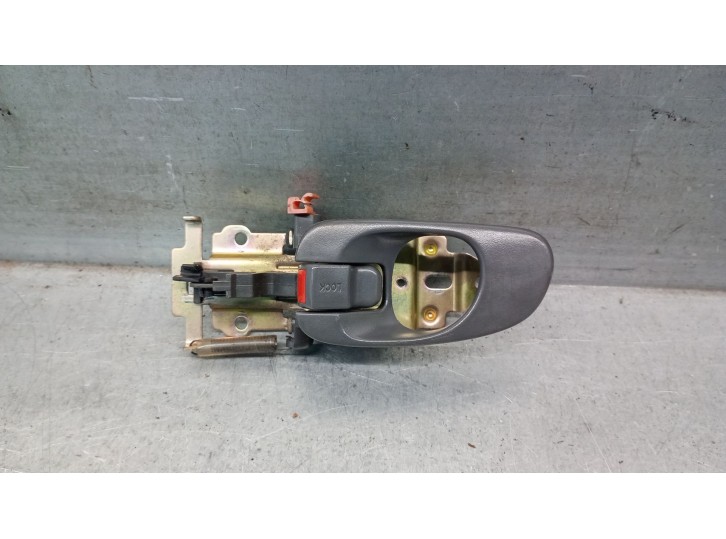 Recambio de maneta interior delantera derecha para kia shuma i (fb) 1.5 i 16v referencia OEM IAM BF 