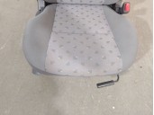 Replacement front right seat for Hyundai Getz (TB) 1.5 CRDi CAT OEM IAM reference 883101C000 883101C000 